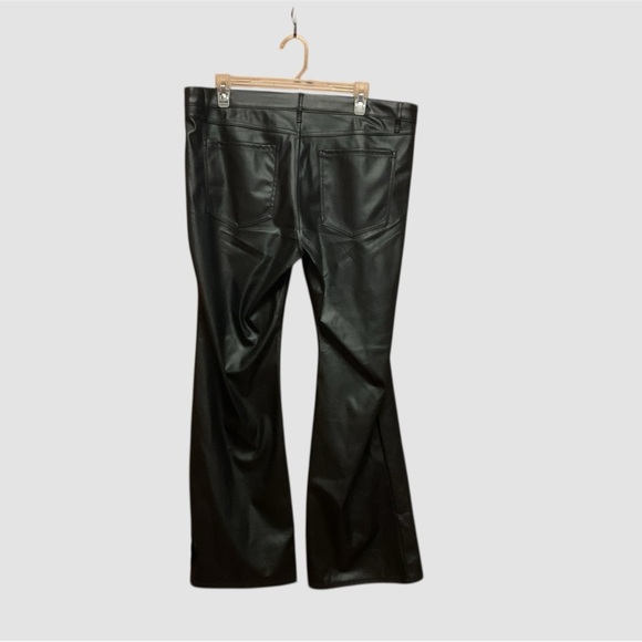 NWT BLACK FAUX LEATHER PANTS BY WILD FABLE GREAT GIFT - Picture 2 of 3